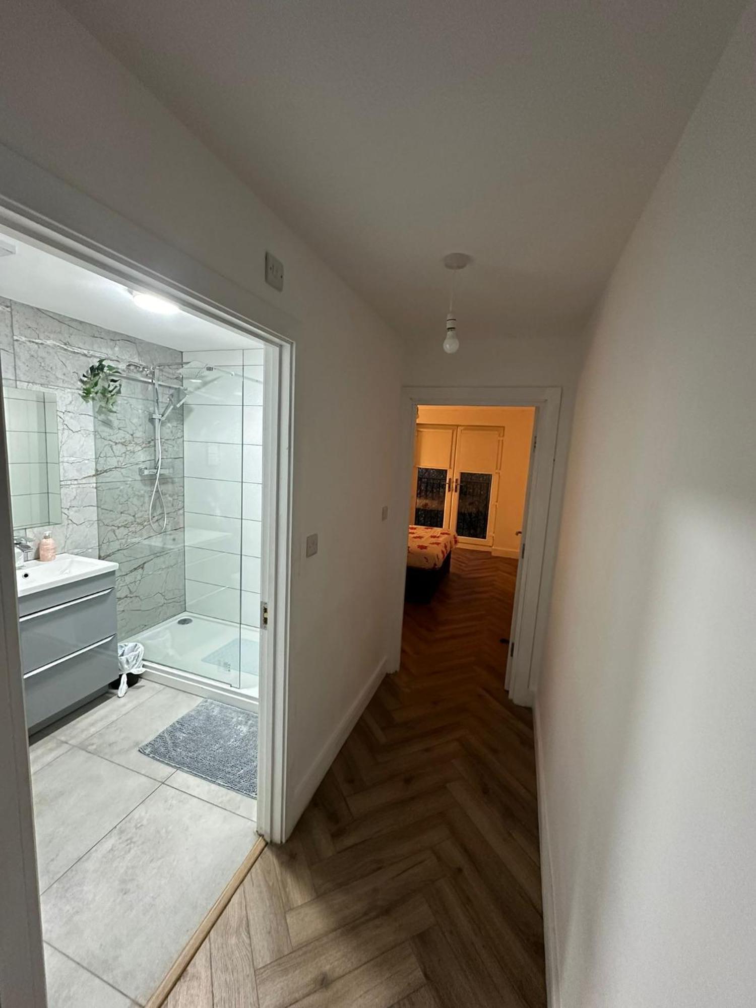 Brand New Modern Luxurious Apartment Near The City เบอร์มิงแฮม ภายนอก รูปภาพ